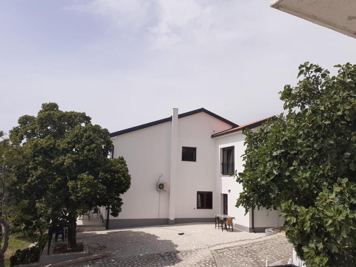 Apartman Martin 塞尼 外观 照片